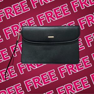 FREE 🆕Classic Black Wristlet Clutch